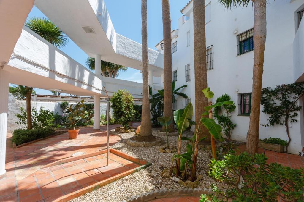 Barrosa Frente Al Mar Apartment ชิกลานา เด ลา ฟรอนเตรา ภายนอก รูปภาพ